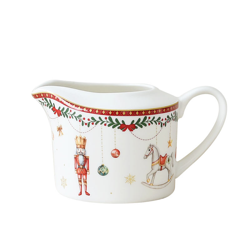 Nutcracker Friends 300ml creamer with decal